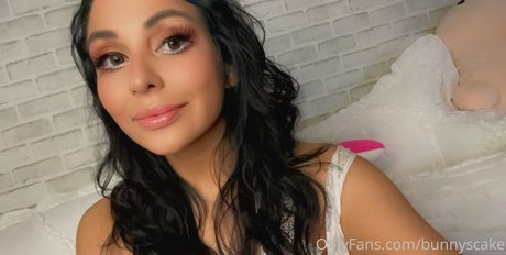 bunnyscake free star pic