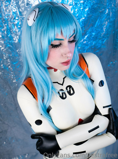 aestrafree free actress photos