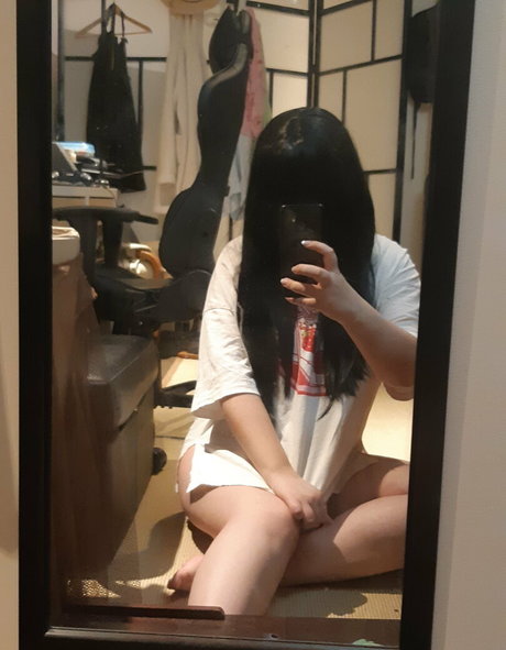 grrraves pornstar pretty gallery