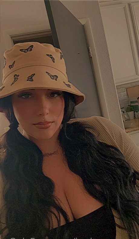 Jordanamama nudes model image