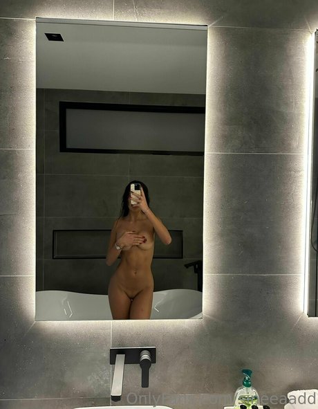 Sineeaadd pornstar hot photo