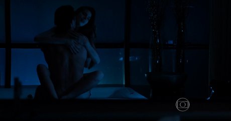 Camila Queiroz free model gallery