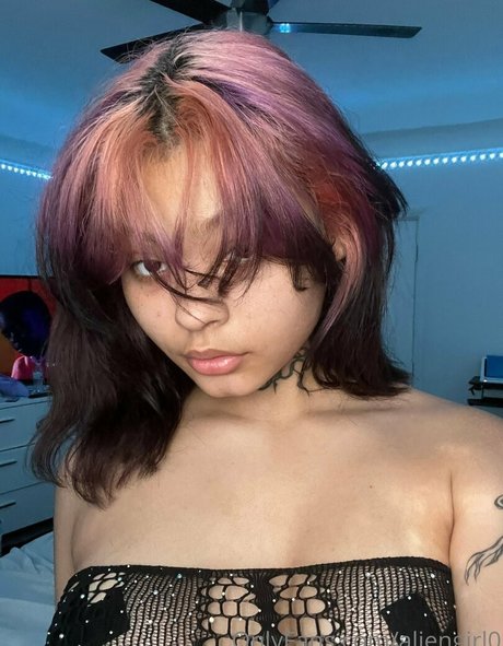 aliengirl0 pornstar top gallery