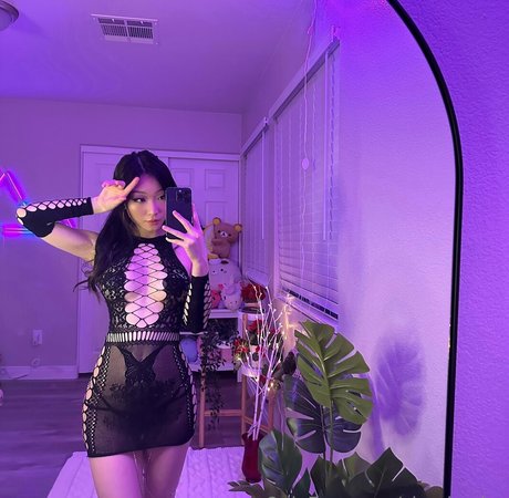 Smexyrosies exclusive actress pic