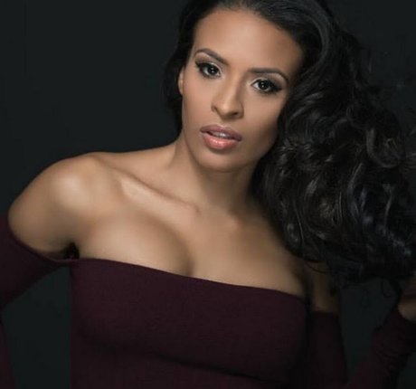 cougar milf onlyfans hot naked pictures