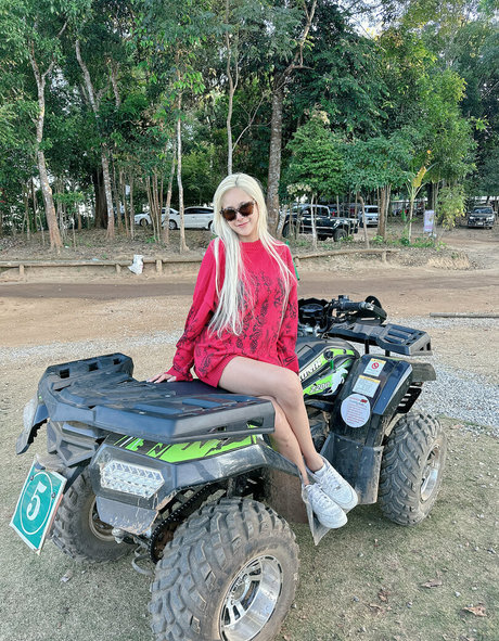 bunny jennyy erotic pornstar images