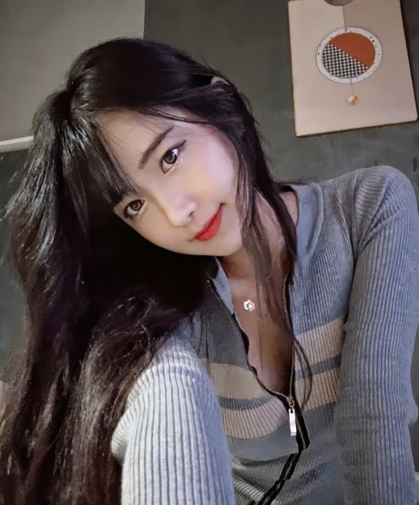 jinnytty star nudes pictures