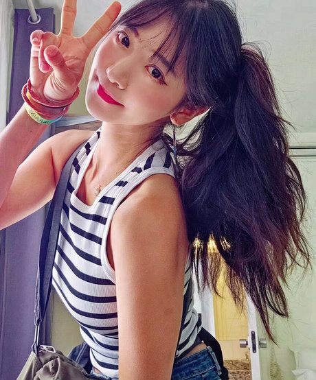 jinnytty xxx model galleries