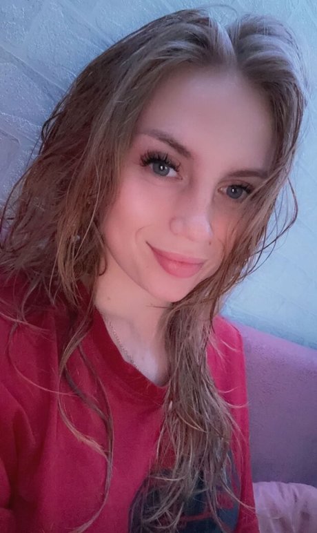 Yuliya Fox exclusive actress img