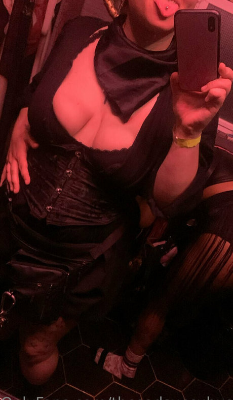 thesadsuccubus beautiful star pic