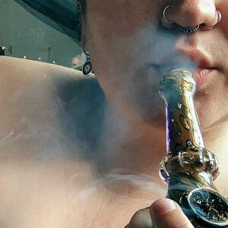 thesadsuccubus model nudes pictures