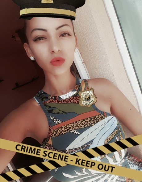 Marinela Adalbertova thumbnail