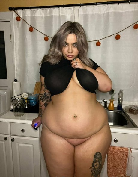 squishiebear star naked galleries