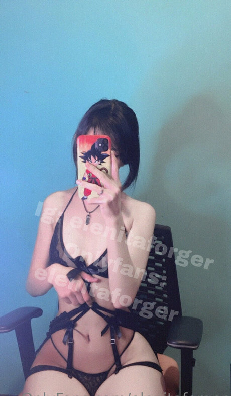 elenitaforger sexy actress galleries