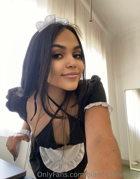 biancaswanfree actress galleries