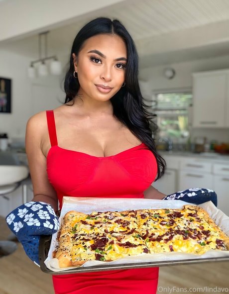 lindavo pornstar galleries