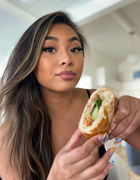 lindavo nice actress image