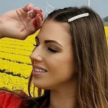 Angel Vip art model img