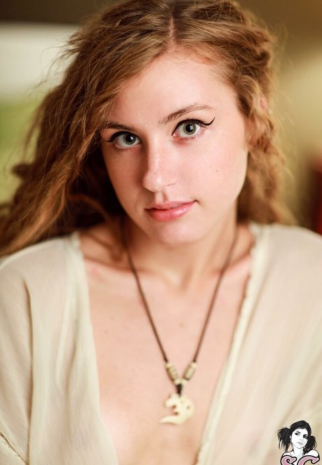 Psychi star erotic pics