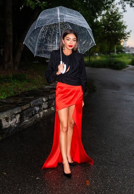 Sarah Hyland star nude pics