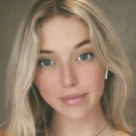 Noa Maureen pornstar beautiful gallery