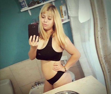 ladyaprill pornstar naked gallery