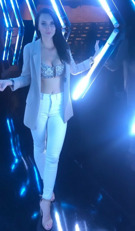 Britanni Johnson top model pics