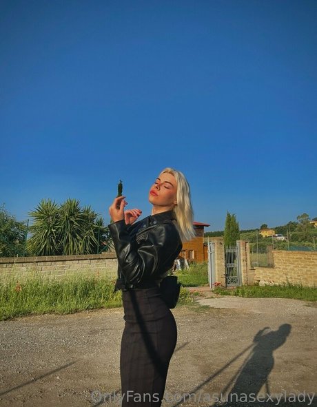 littlesabrina nude pornstar img