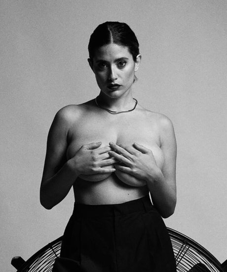 Anna Pittureri xxx model pictures