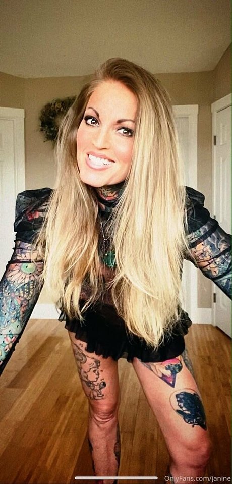 janine sexy model photos