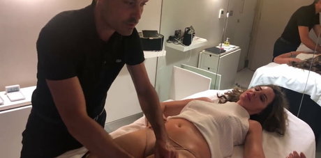 Trinny Woodall model art image