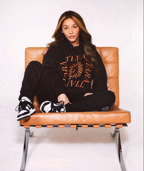 Chelsee Healey top actress photo