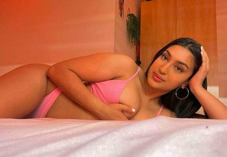 brownbarbieexxx star nude archive
