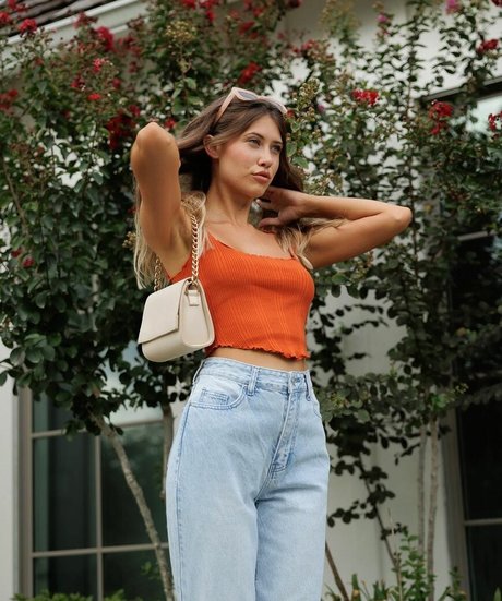 OhMurci nude model pics