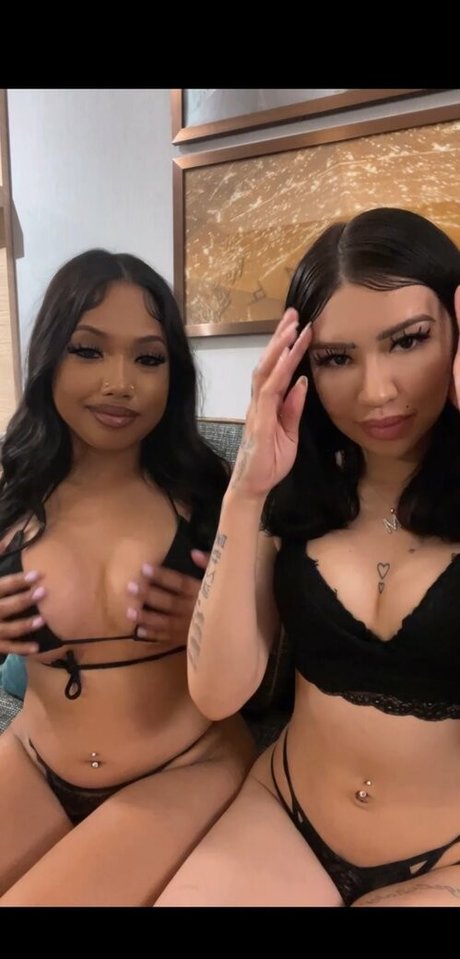 mollyjuicy hot star photo