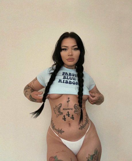 Locallystupid art model image