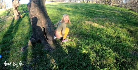 aprilbigass model nudes picture