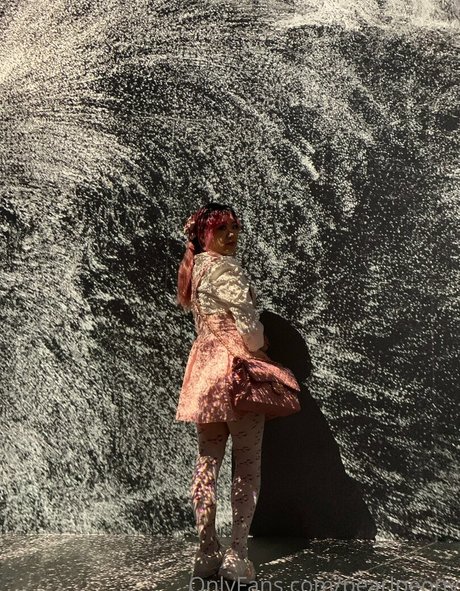 pearlpeony pornstar beautiful images