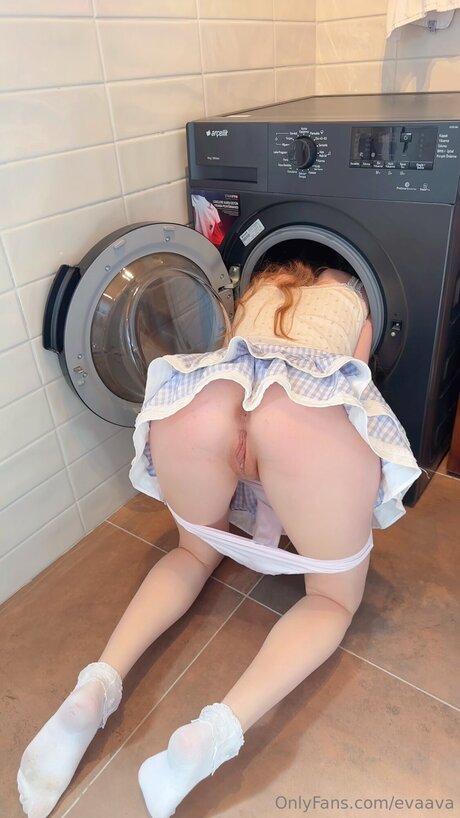 Evaava perfect actress pic