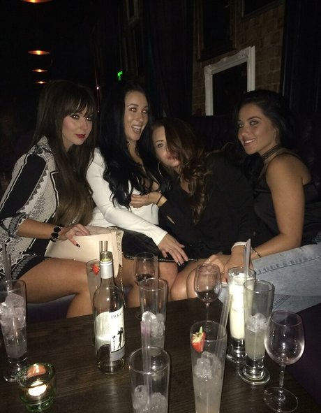 Kelly Louise Sheridan pornographic model pics