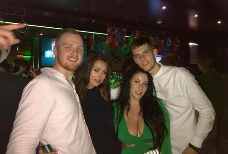 Kelly Louise Sheridan star nude photo