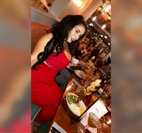 Kelly Louise Sheridan porn star gallery