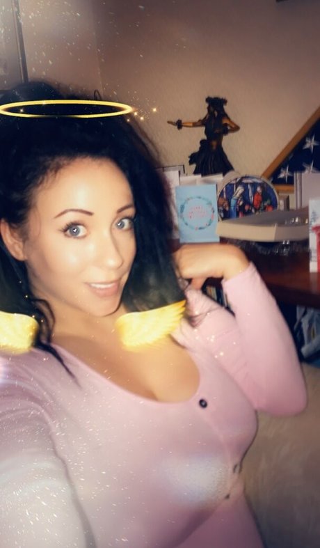 Kelly Louise Sheridan pornstar free picture