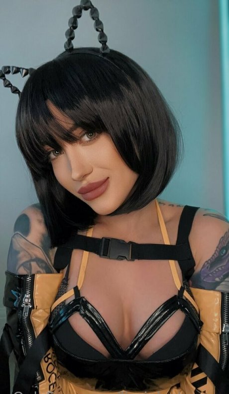 Lizzie Le Strange porn actress gallery