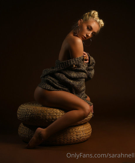 sarahnell pornstar naked images