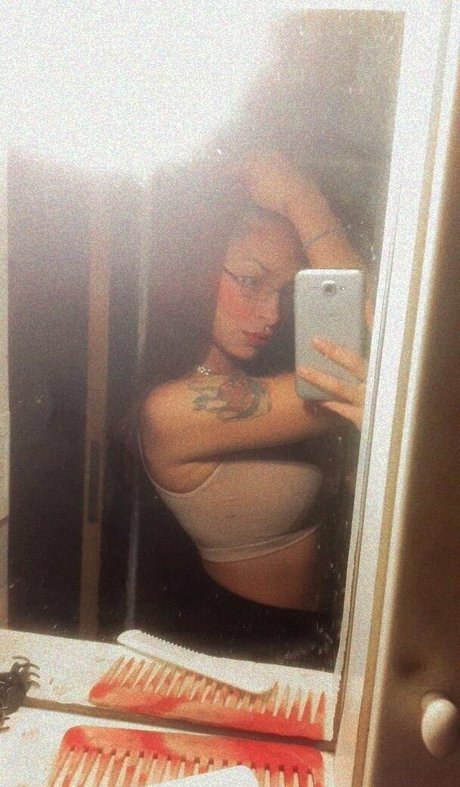 ornellaalvarez pretty pornstar photo