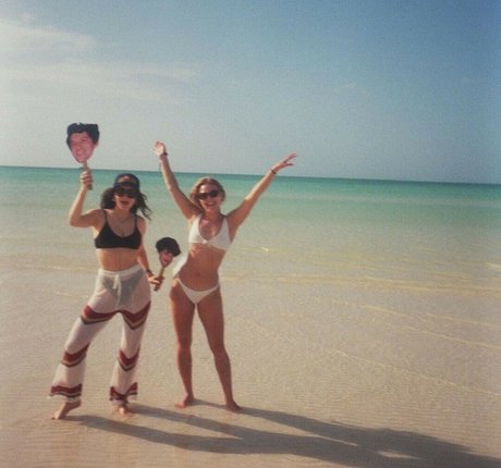 AnnaSophia Robb top model images