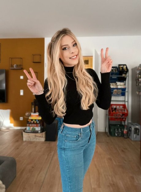 Milschbaum exclusive model archive