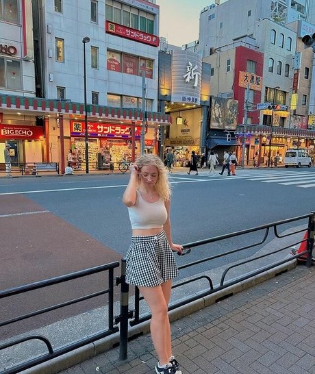 Mimi Lintrup hot pornstar pic