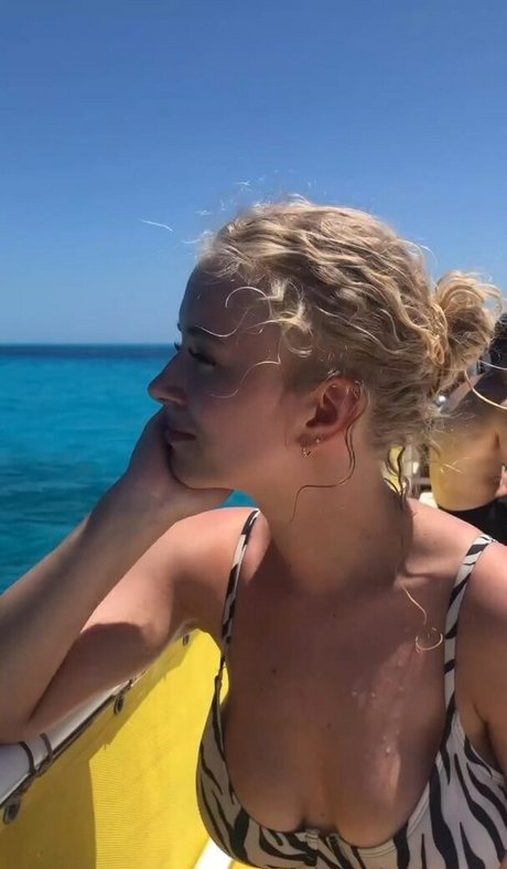 Mimi Lintrup pretty actress pictures